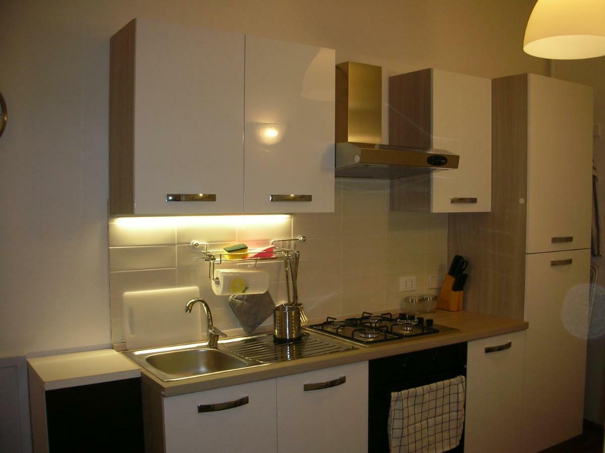Nice Apartments In Downtown Болонья Экстерьер фото