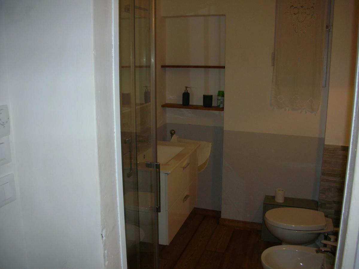 Nice Apartments In Downtown Болонья Экстерьер фото